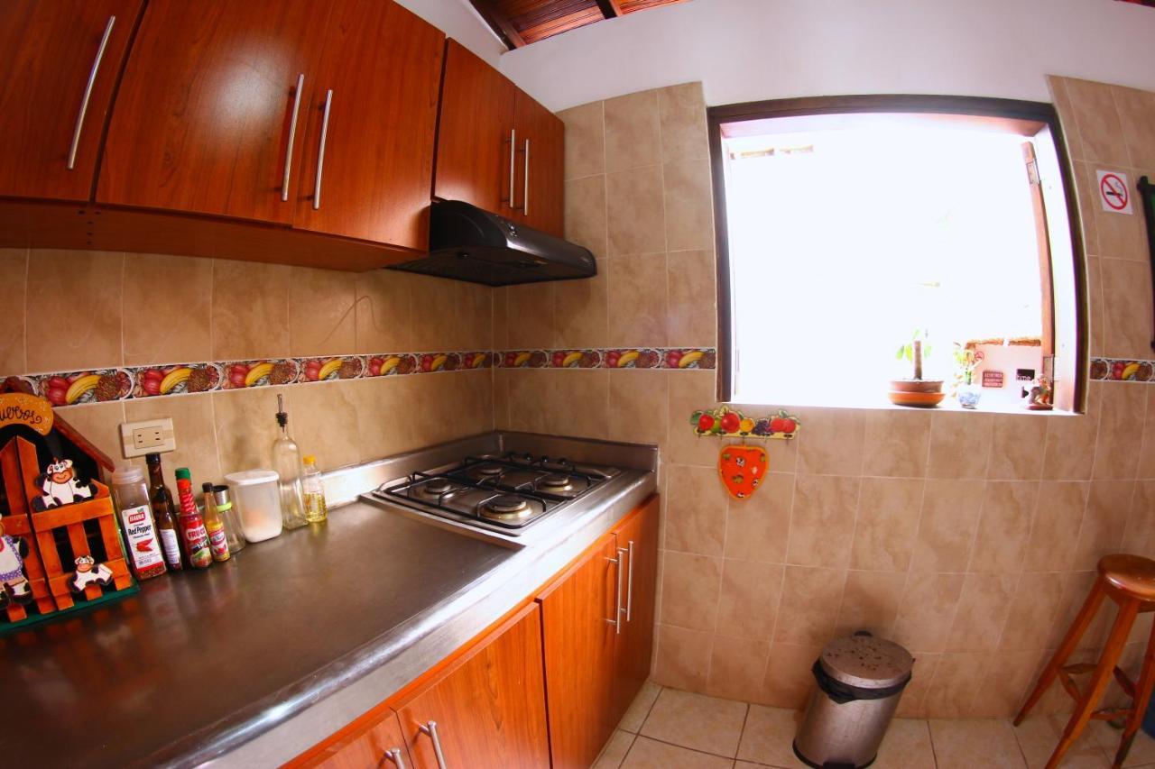Real Dream Hostel Сан Хил Екстериор снимка